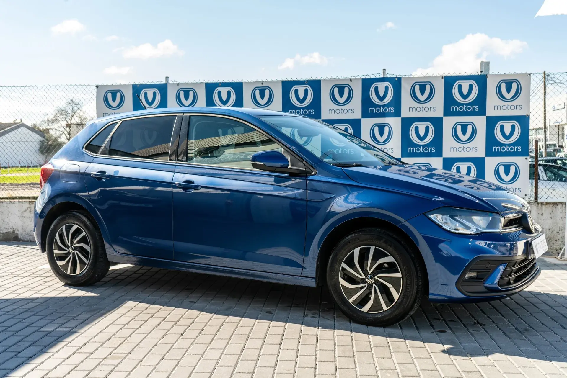 Volkswagen Polo 1.0 TSI Urban 2024 usado à venda na V Motors, Évora